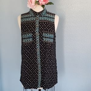 Sleeveless Blouse
